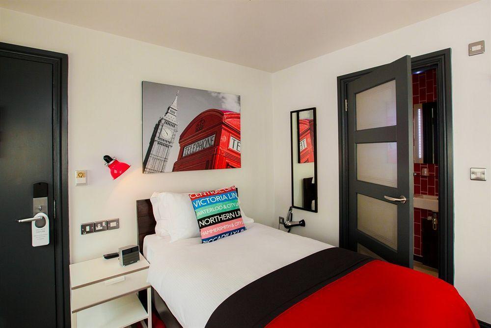 The Wellington 3* Londen